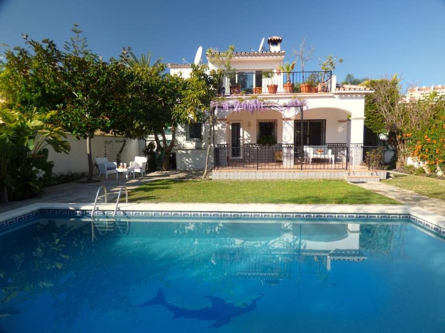 Private & Pool Nr Puerto Banus Villa Marbella